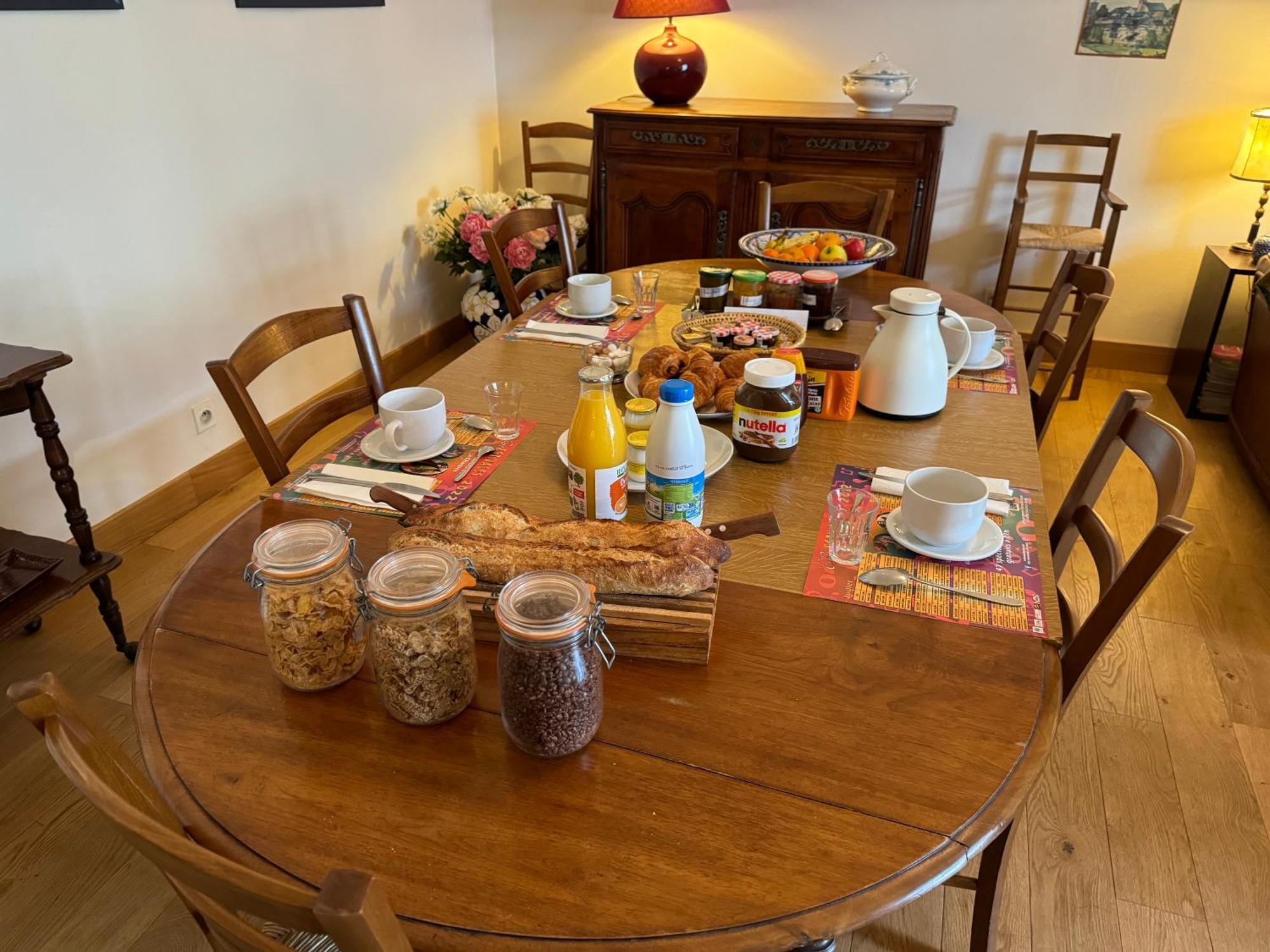Les Crepinieres Bed and Breakfast Chartres Eksteriør billede